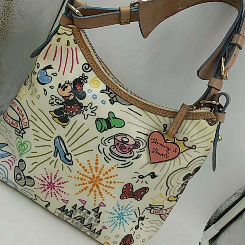 🔥🔥DOONEY & BOURKE HOBO NWOT